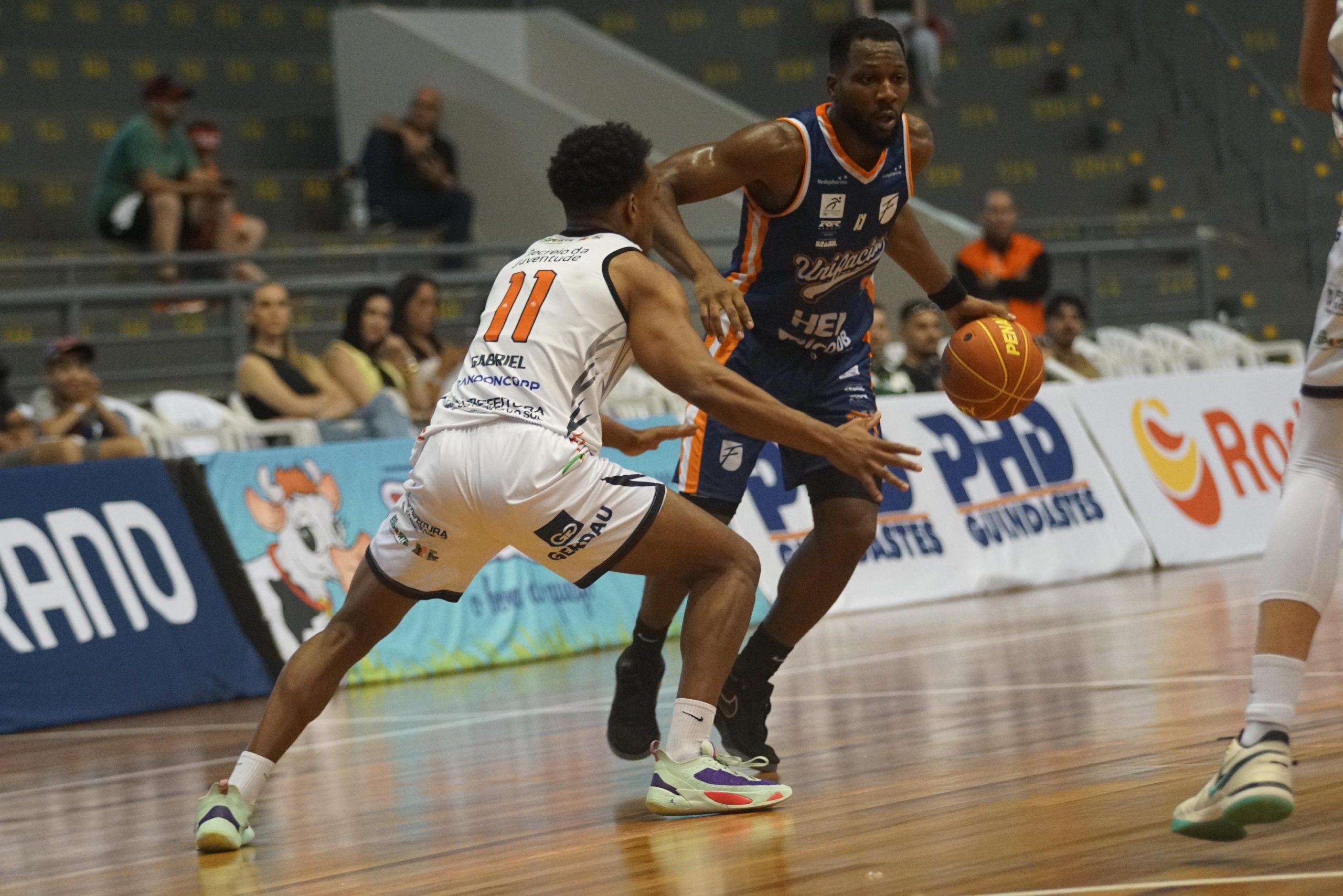 Unifacisa vence o Caxias fora de casa e encerra o ano com duas vitórias consecutivas no NBB