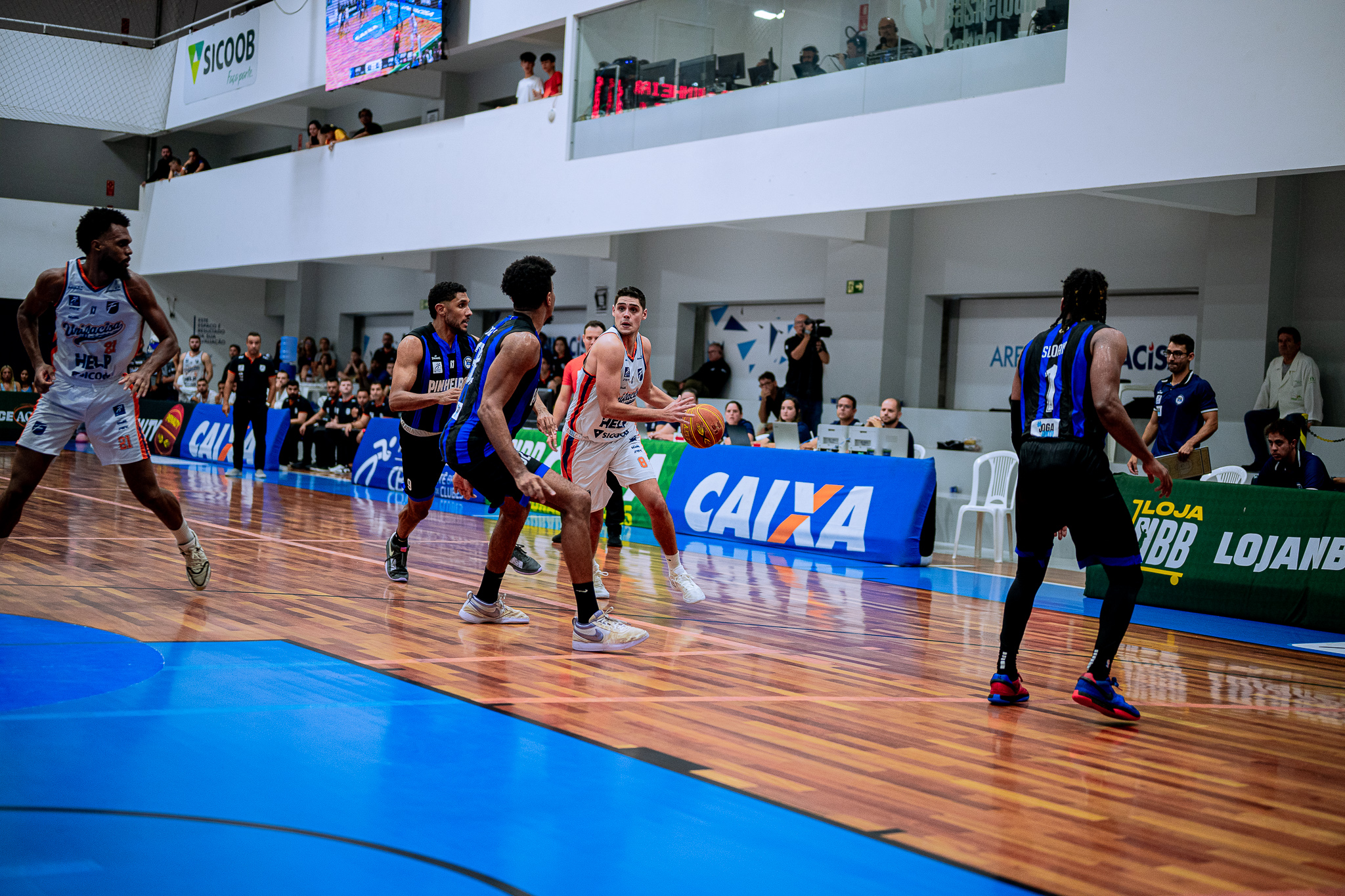 Unifacisa estreia nos playoffs do NBB 2024/25 contra o Pinheiros nesta terça-feira 