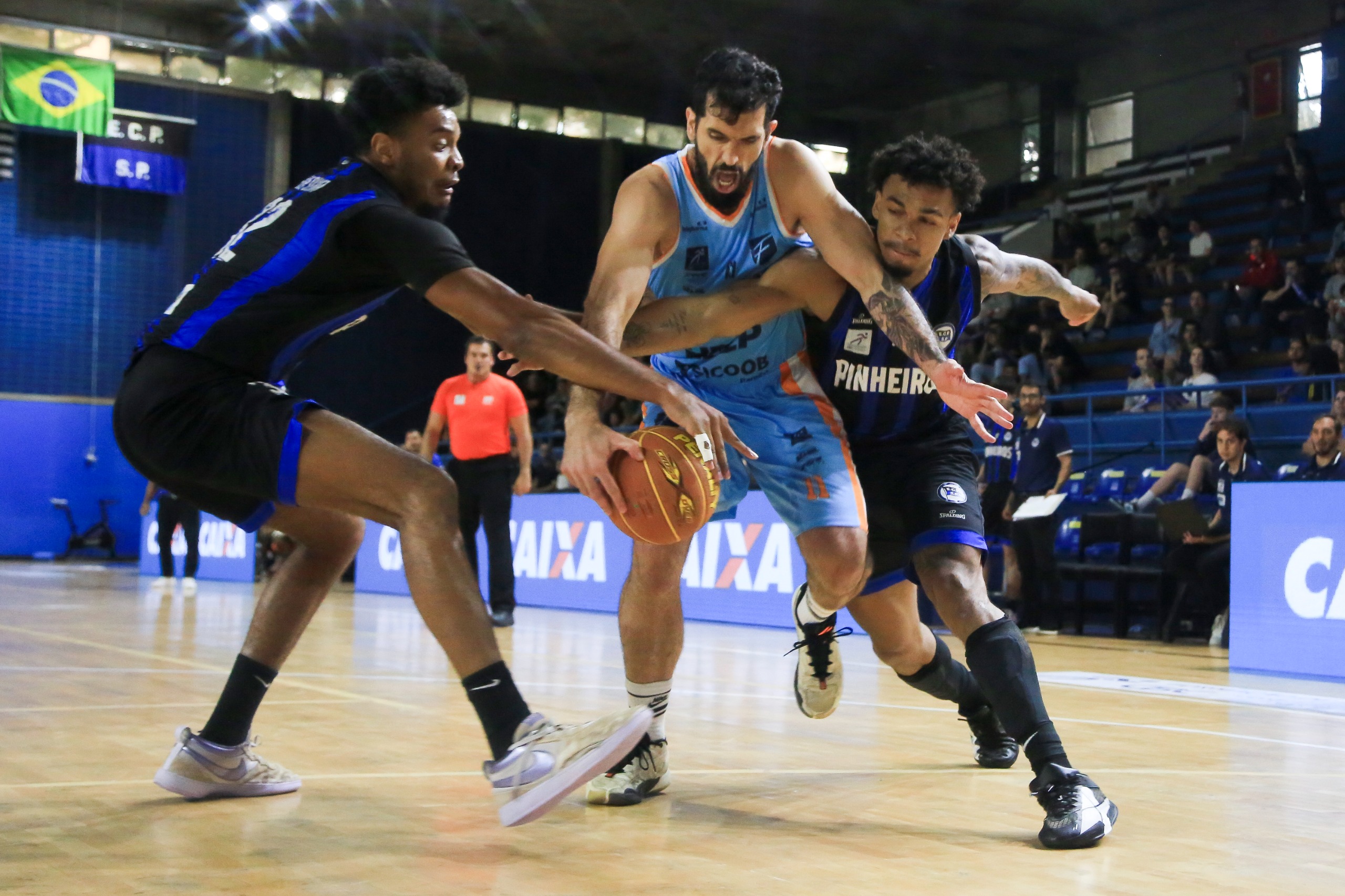 Playoffs NBB 2024/25: Unifacisa se despede da temporada após derrota para o Pinheiros no jogo 5