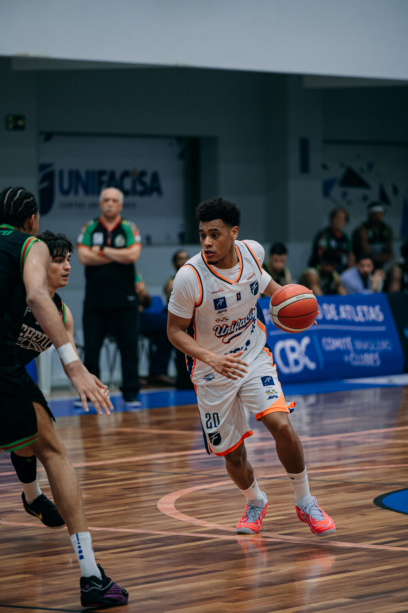 Unifacisa faz jogo sólido e vence o Osasco em casa pelo NBB