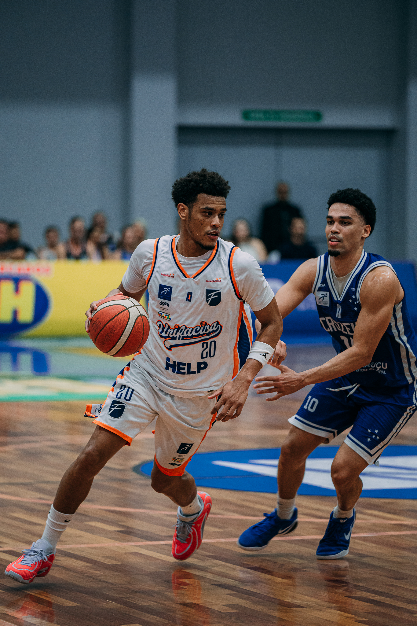 Empurrada pela torcida, Unifacisa vence Cruzeiro em casa pelo NBB