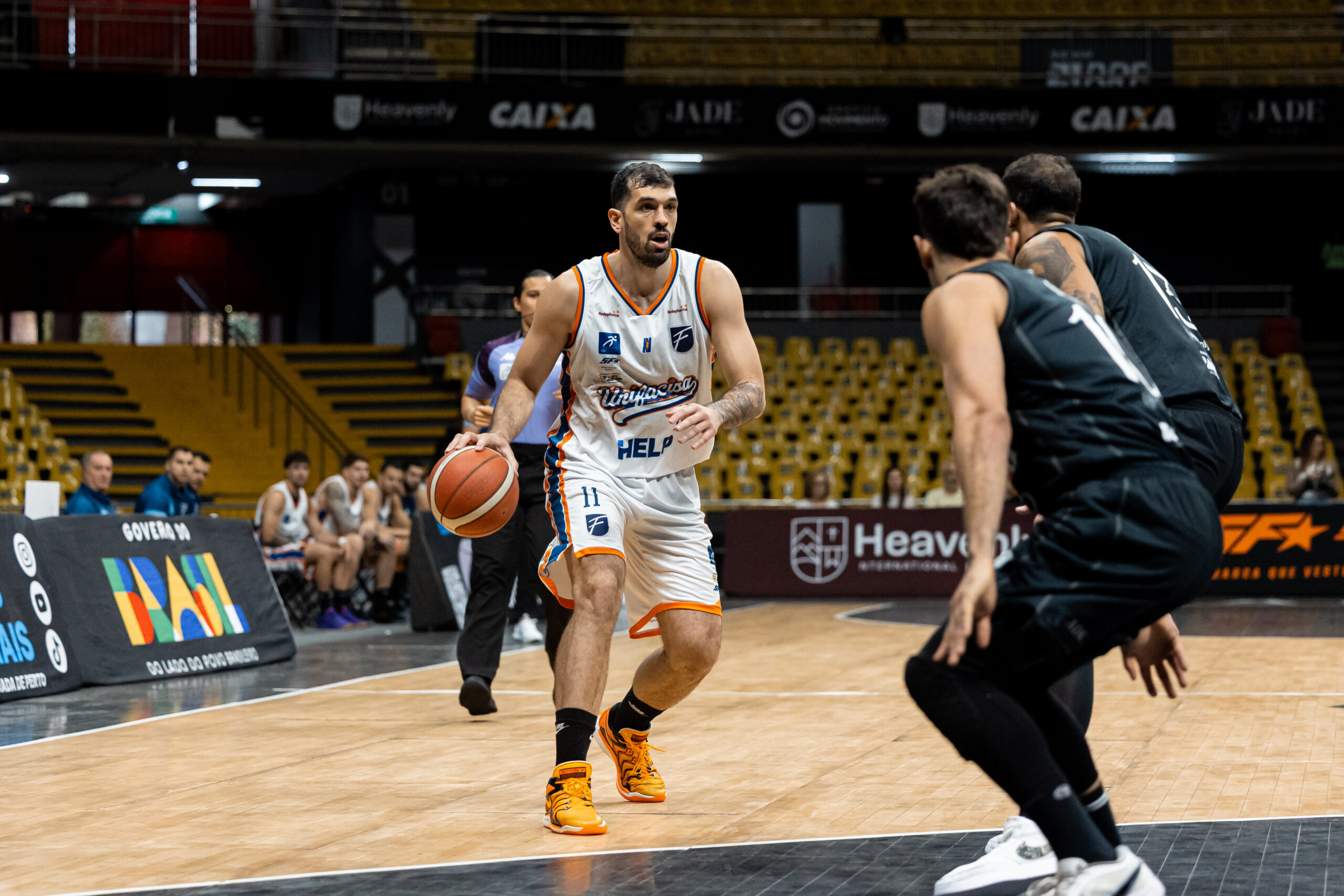 Unifacisa faz partida eletrizante, lidera nos minutos finais, mas é superada pelo Brasília no NBB 